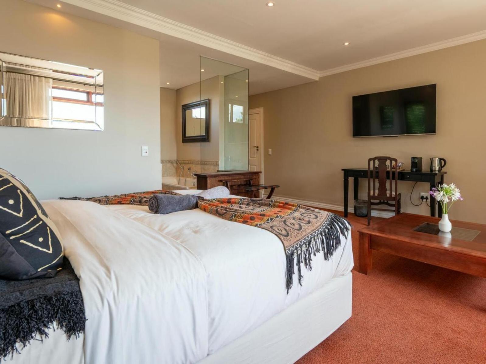 Guest House The Lazy Lion Knysna Room photo